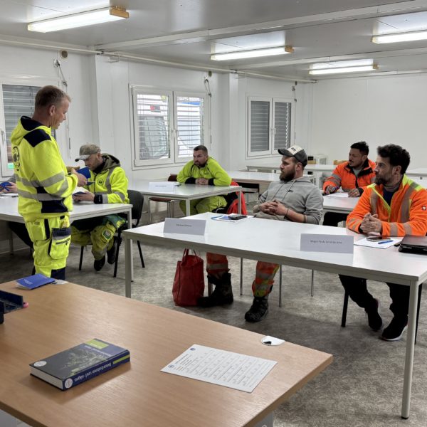 20251107_130330141_iOS